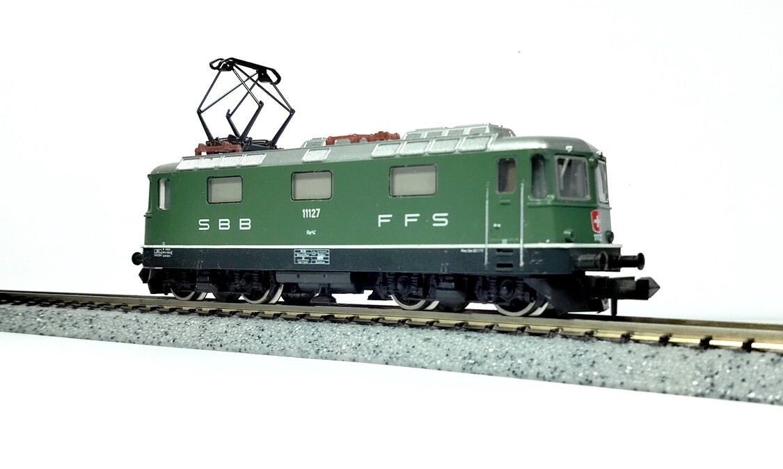 Minitrix - SBB Re 4/4 II grün